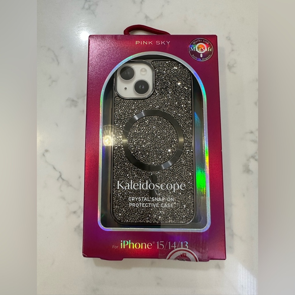 Kaleidoscope Crystal Snap-On Case for iPhone 15/14/13 - Black